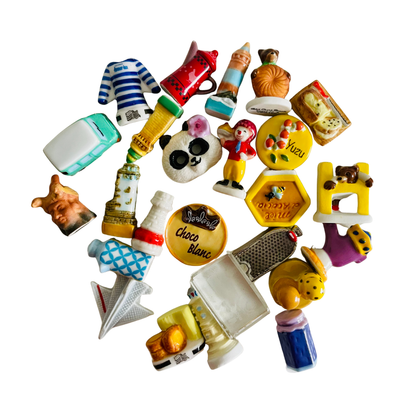 LOT DE 25 FEVES - MODELES ALEATOIRES